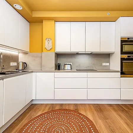 شقة Lovely Artistic 2-bedroom By The River براغ