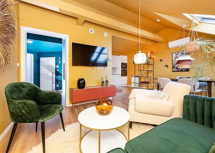 شقة Lovely Artistic 2-bedroom By The River براغ