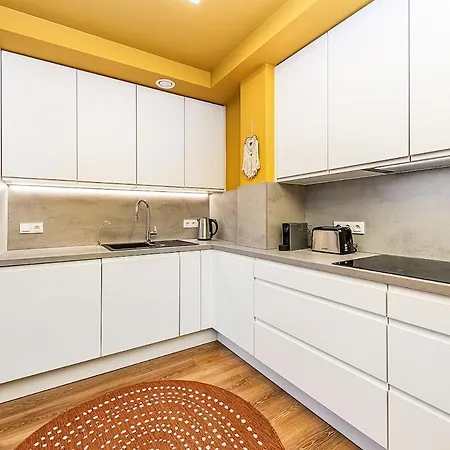 Apartman Lovely Artistic 2-bedroom By The River Prága